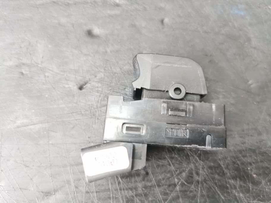 Buton geam electric dreapta fata fiat sedici 189