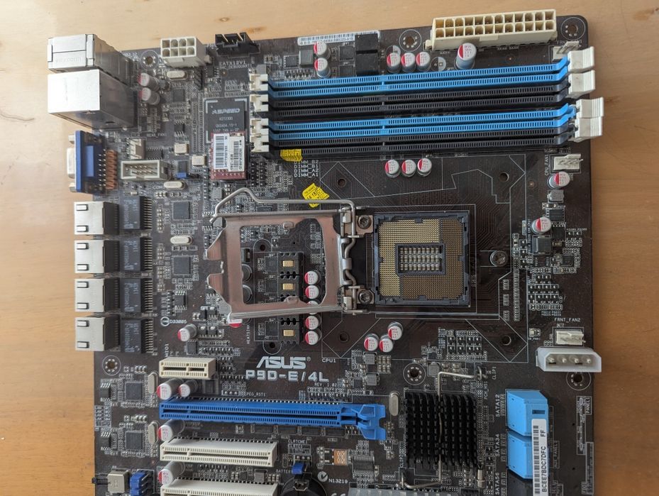 intel xeon E3 с материнской платой
