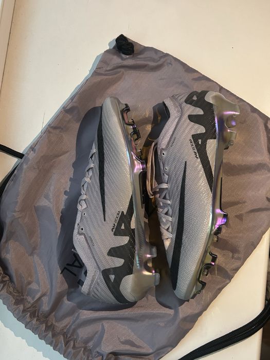 футбольные бутсы оригинал 100%