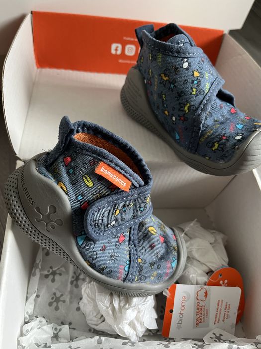 Papucei Biomecanics marime 19