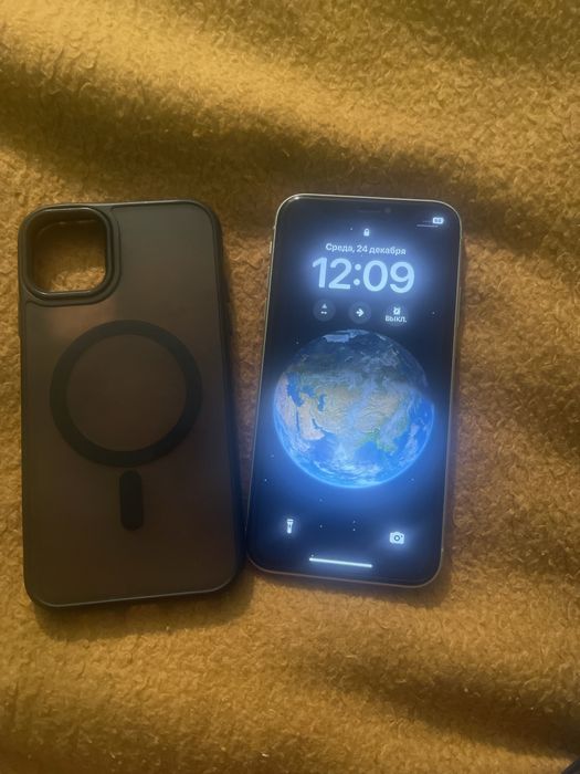 Продам айфон 11 64гб