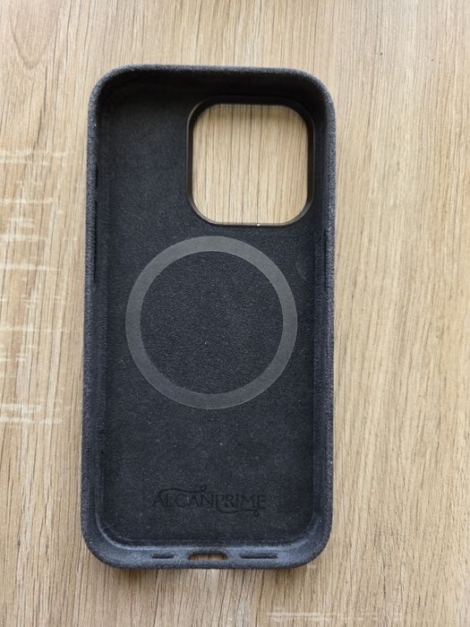 Husa iphone 14 si 15 simplu, piele Alcantara, MagSafe