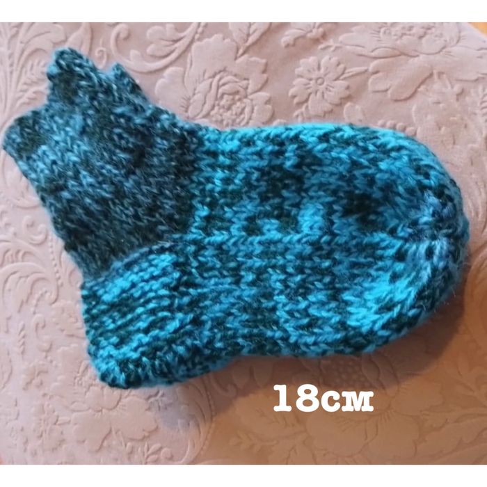 Детские вязаные носки