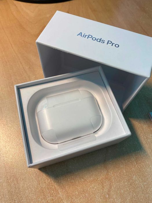 AirPods Pro 3 – NOI/SIGILATE – Calitate Premium – 389 Lei
