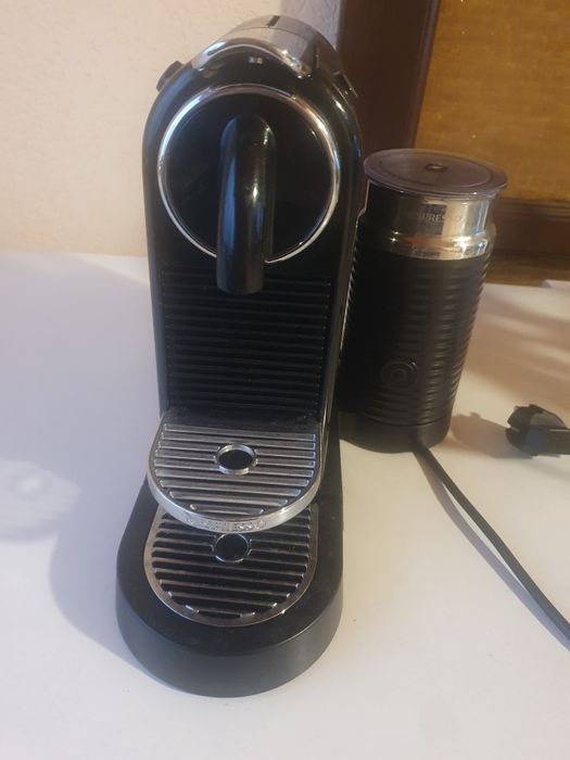 Nespresso cu spumant