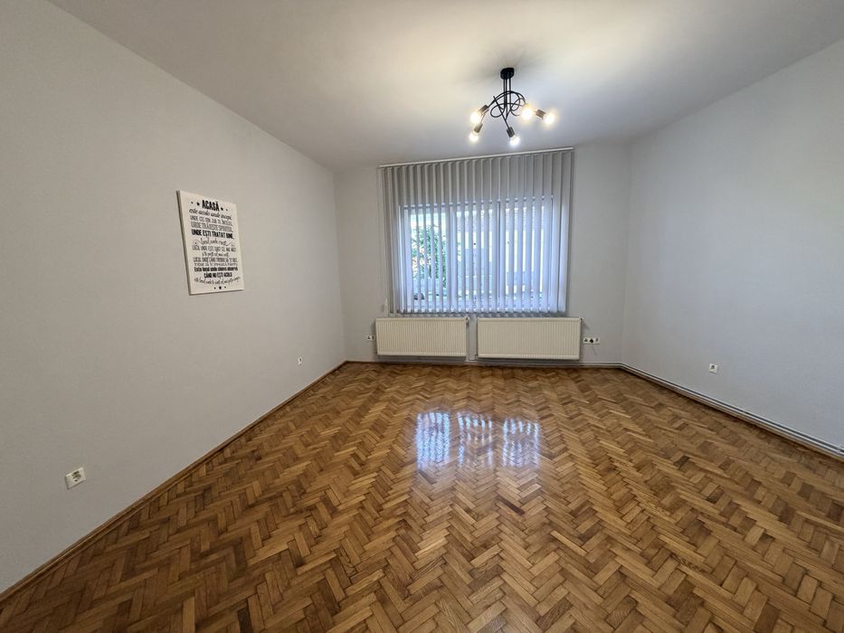 Spațiu/Birou de închiriat ultracentral Cluj-Napoca – Str. Traian nr. 9