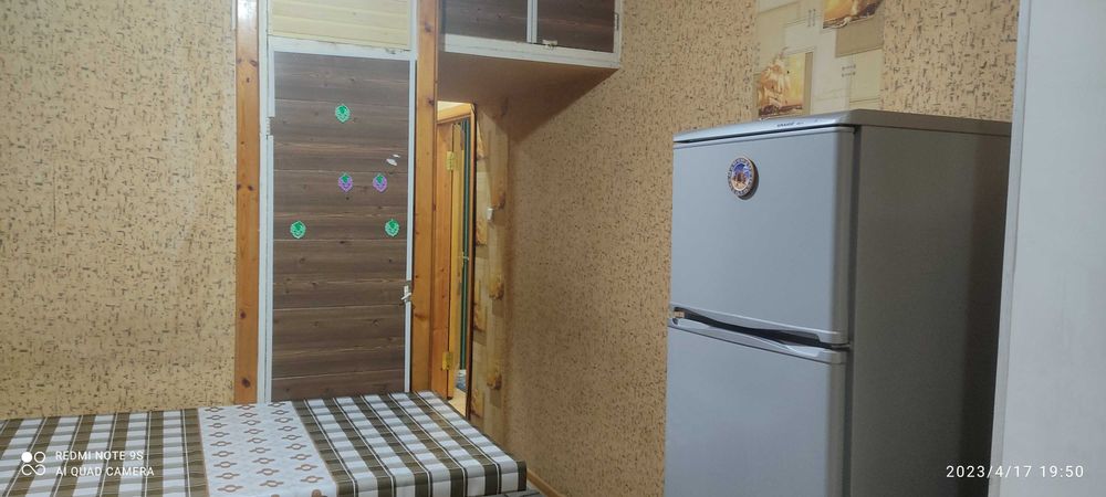 Ижарага уй берилади. Навоий шахри. Горный институт олд. Сдаю квартиру.