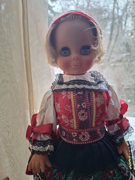 Винтиж кукла от 60години
