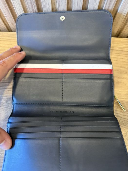 Два Дамски портфел Tommy Hilfiger-Нови