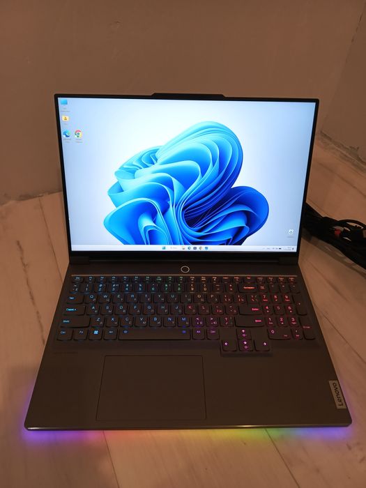Игровой ноутбук Lenovo Legion 7