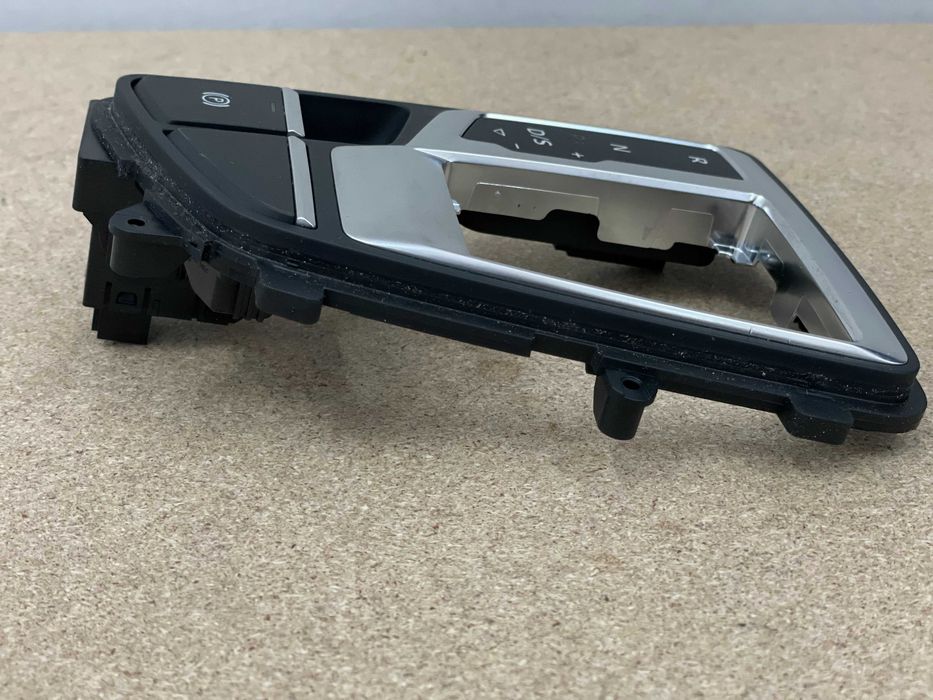 Селектор за предавки AUDI Q7 4M