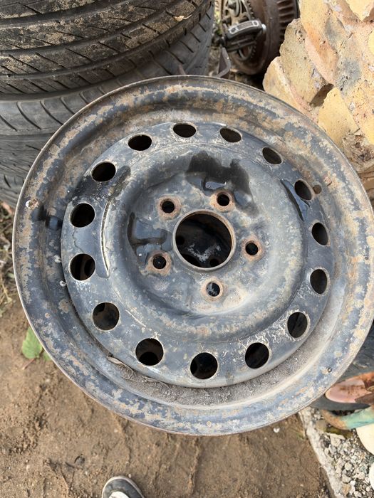 Продам диски р14 r14