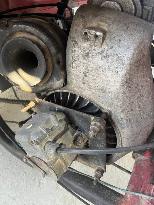 Мотороллер Муравей