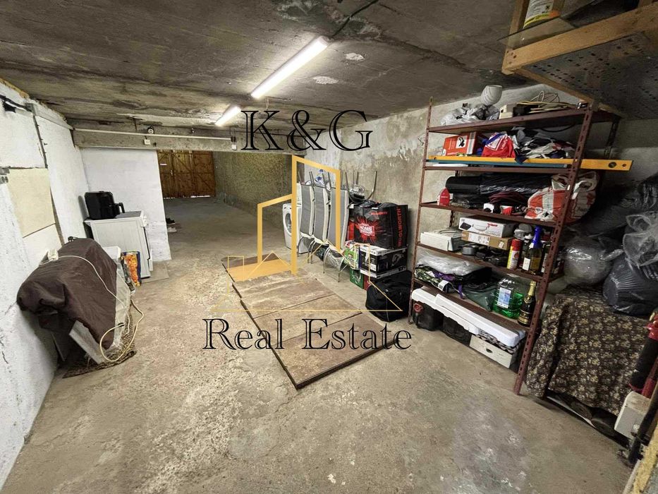 Едноетажна къща в много добро състояние