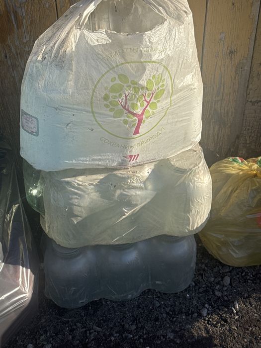 Продам Банки 2 литр