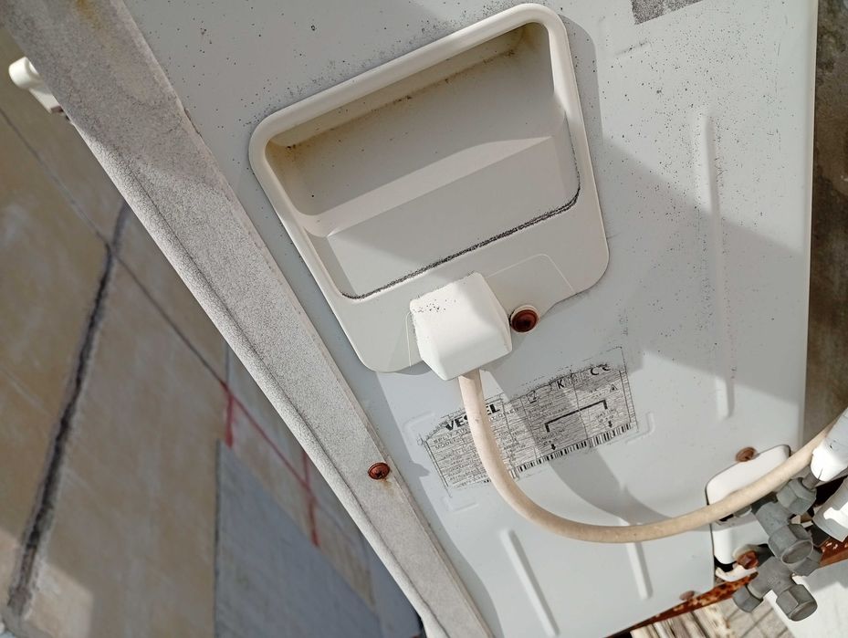 Климатик Vestel 9ка  топло/студено