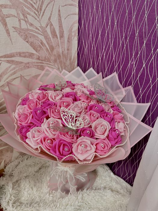 Букет вечни рози