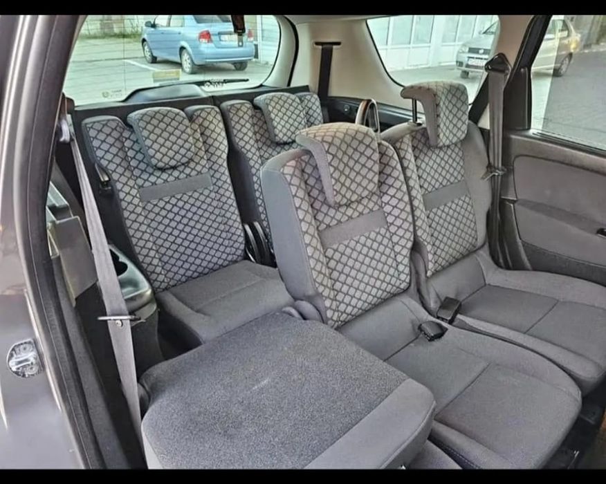 Vând Renault Grand Scenic 3