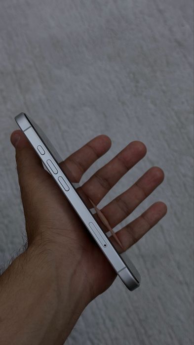 IPhone 16 (128GB/White)