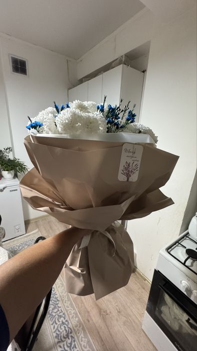 Продам цветы букет 8,000