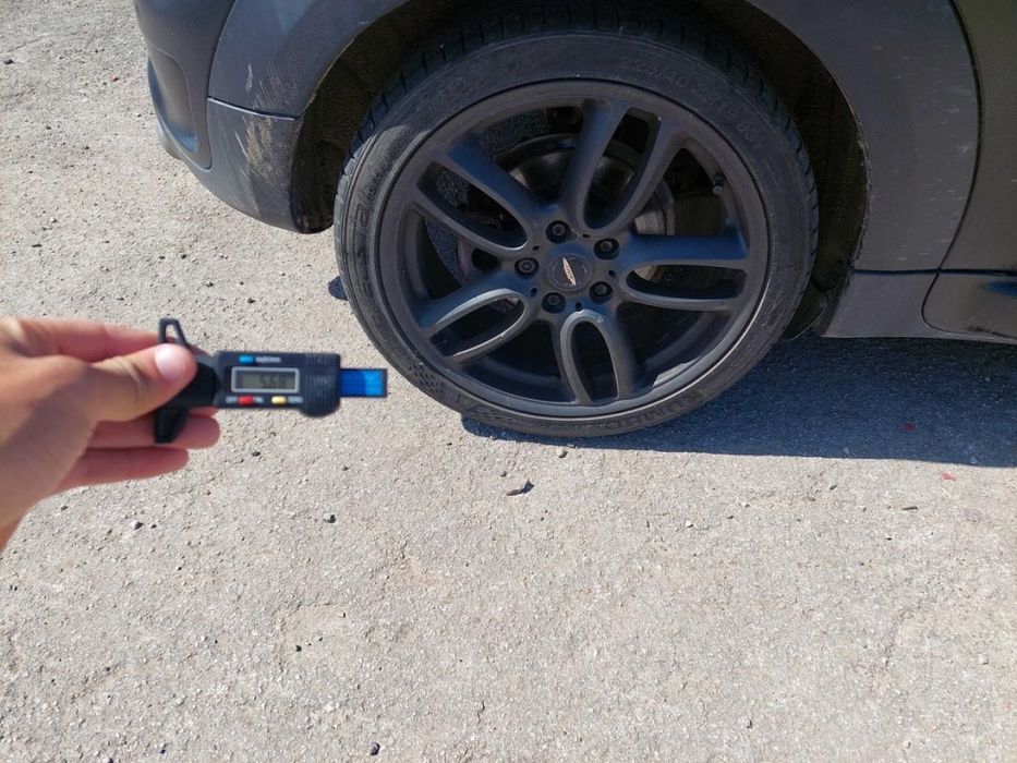 Гуми KUMHO 225/40/19 летни 4бр.