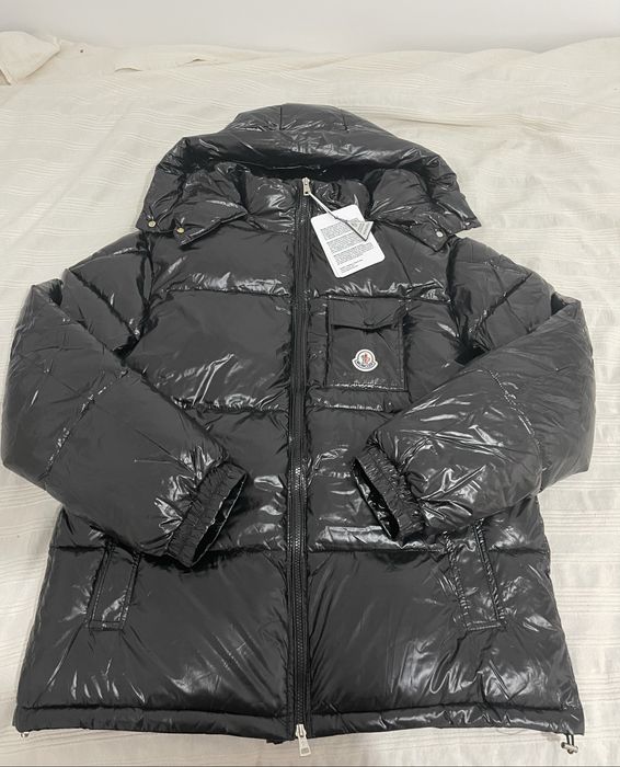 Geaca Mon.cler- marimea L si M