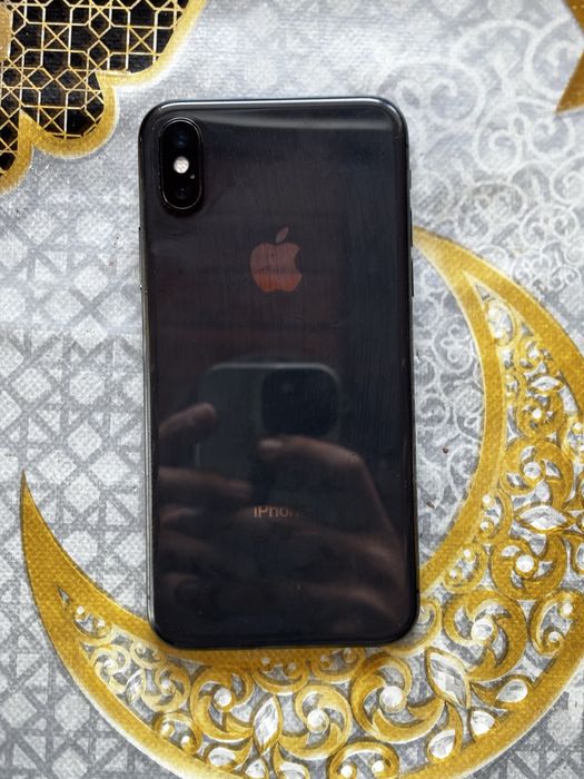Vand iphone XS  merge foarte bine