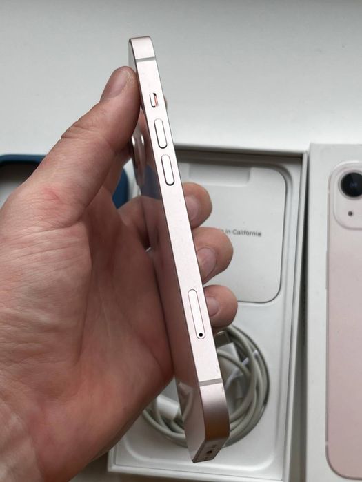 iphone 13 в идеале акб 100%