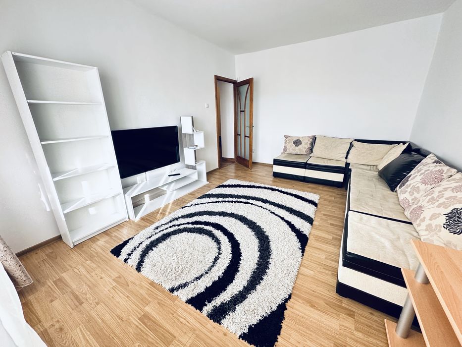 3 Camere Mc Donalds semicentral- Gara - 80mp