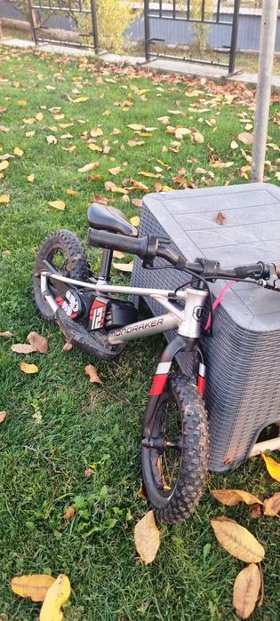 Mondraker Groomy 12 bicicleta electrica copii 3-5 ani