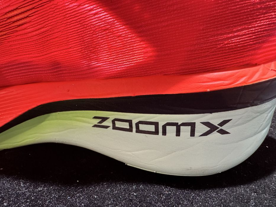 Оригинални! Nike ZoomX Vaporfly Next% 4 - 49.5 Shoemag