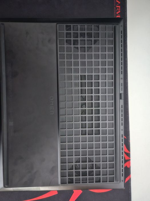 HP OMEN Transcend 16 | i7-13700HX | RTX 4070 | 32GB DDR5 | 1TB