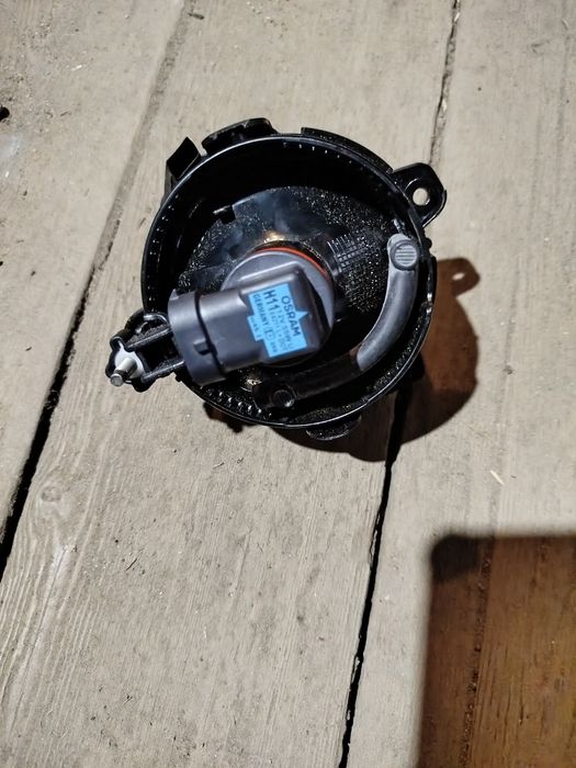 Противотуманка лада гранта ларгус