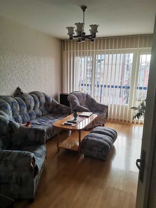 Продава се Тристаен апартамент в Перник, Изток - 89 кв.м за 956 €/кв.м - Снимка #1