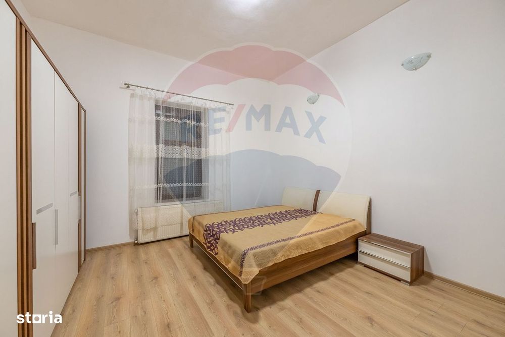 Apartament la casă de închiriat