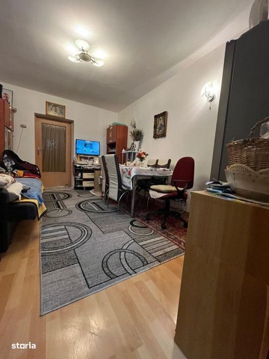 Casa cu 2 camere, 43 mp, cu curte comuna - zona Timocului — fotografia 1