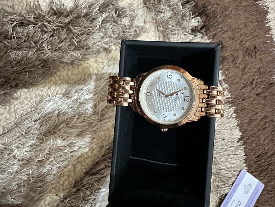 дамски часовник