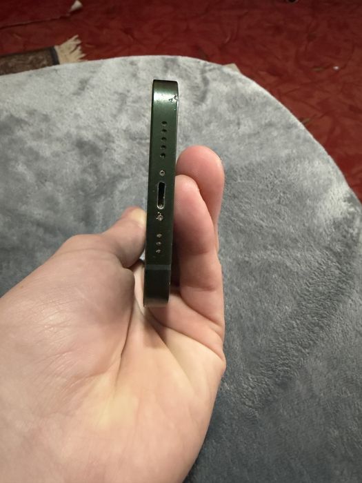 Vand iphone 13 verde