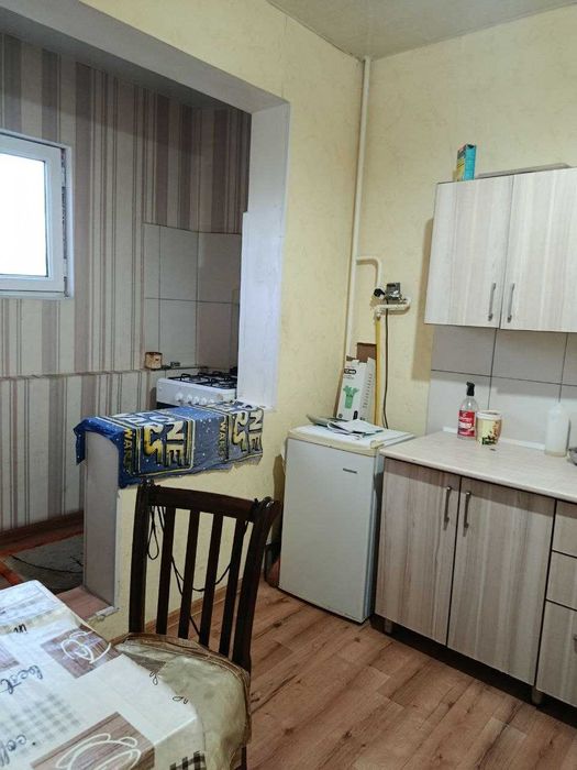 Сдаётся в аренду 1-комнатная квартира возле базара Кадышева