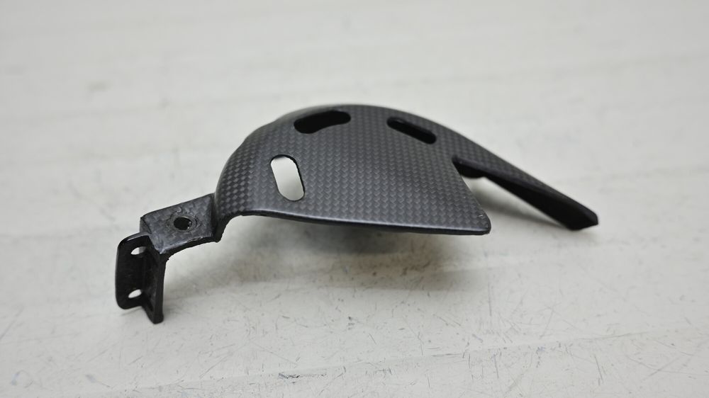 Capac Protectie Pinion Carbon Ducati Panigale V4 / S / R 2018 - 2024