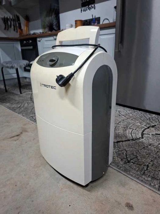 Dezumidificator Trotec TTK100S, 30l/zi, Debit 200mc/h