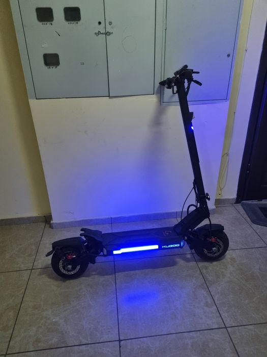 Продам Электросамокат f3 pro max