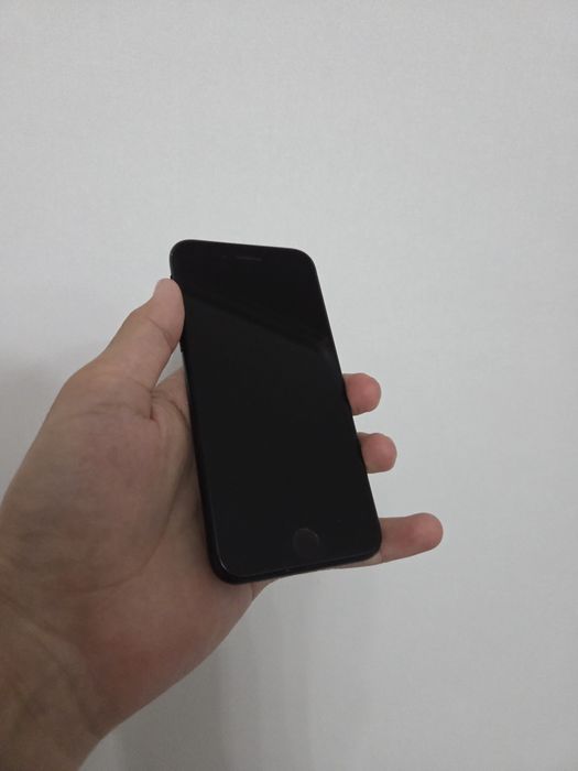 iPhone se gen2 - 128GB