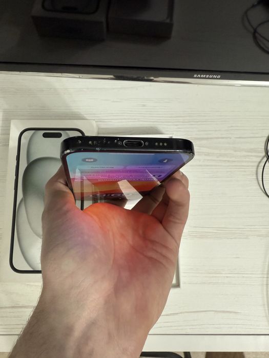 Айфон 15 на 128гб