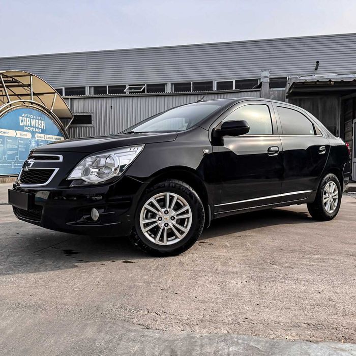 Chevrolet Cobalt 2023 (AT Black)