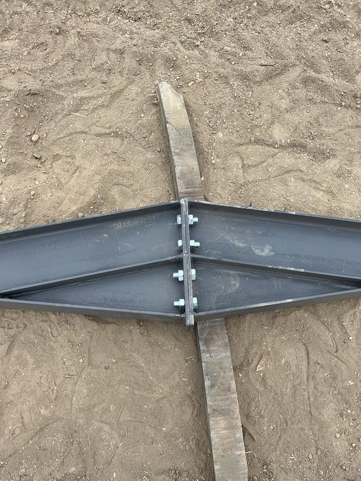 Vând hala structura metalica demontabilă vopsită grunduita