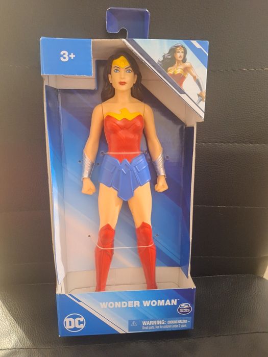 Кукла Wonder woman.