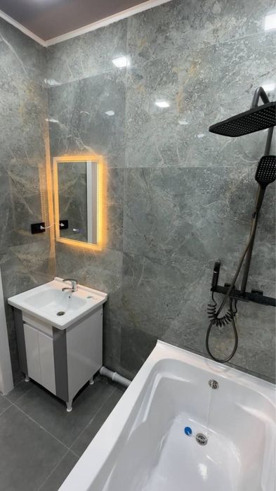 Срочно сотилади квартира