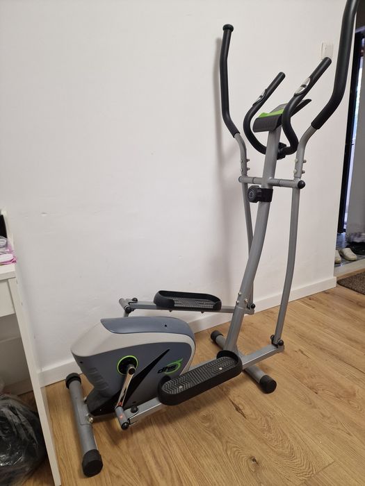 Bicicleta eliptica DHS,   stepper