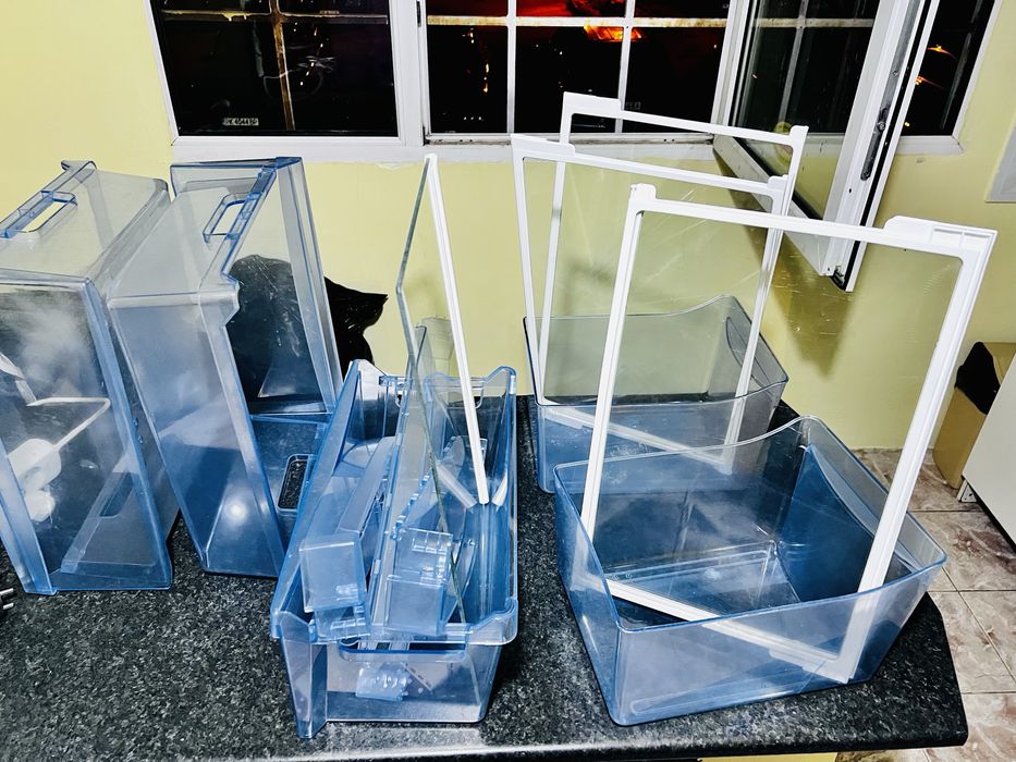 Хладилник с фризер Gorenje за вграждане Built in Fridge Freezer